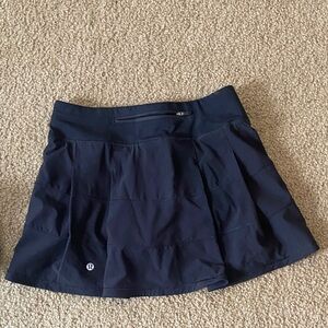 lululemon athletica Dark Black skirt